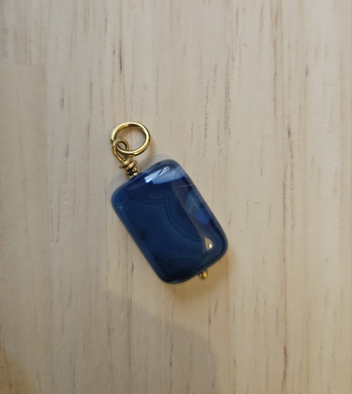 Pendentif CIAO bleu marine